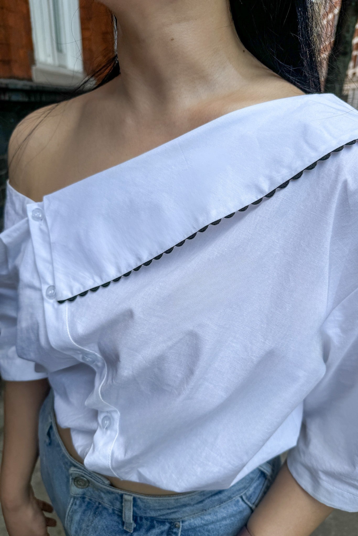 Off Shoulder Shirt - White